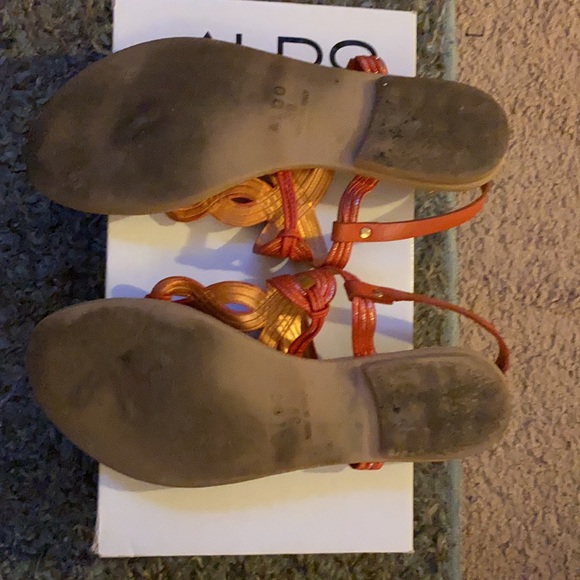 Aldo Flat Sandals - Picture 4 of 4